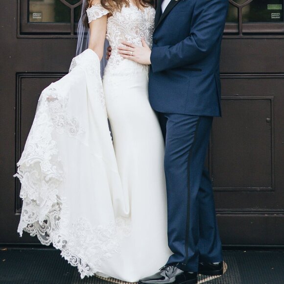 ANNA GRACE Elegant Luxurious Crepe Fabric Lace Designer Wedding Gown Size 4 - Picture 4 of 13